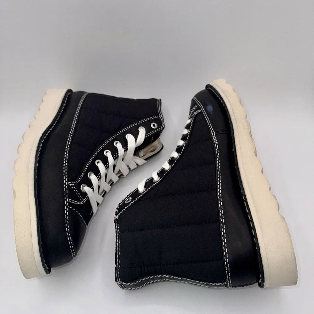 Good‎ News Roopa Quilted Boots Men's Size 9 Black White Puffer